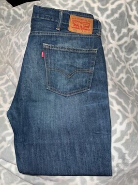 Levi's Men's Dark Blue Slim Straight Jeans